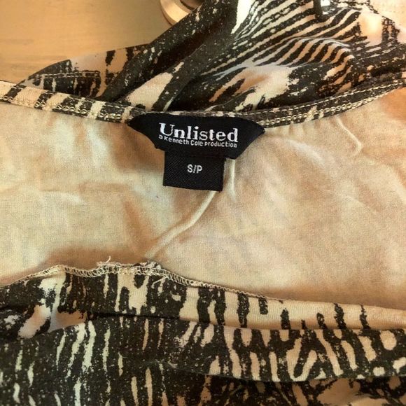 Unlisted. S - Picture 4 of 8